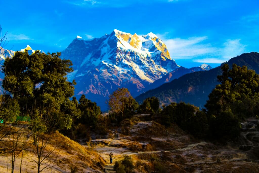 Deoriatal and Chaukhamba view during november